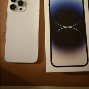 Very neat and working perfectly iPhone 14pro max